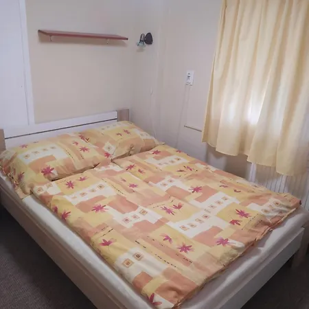 Twins House - Dorka Apartament *