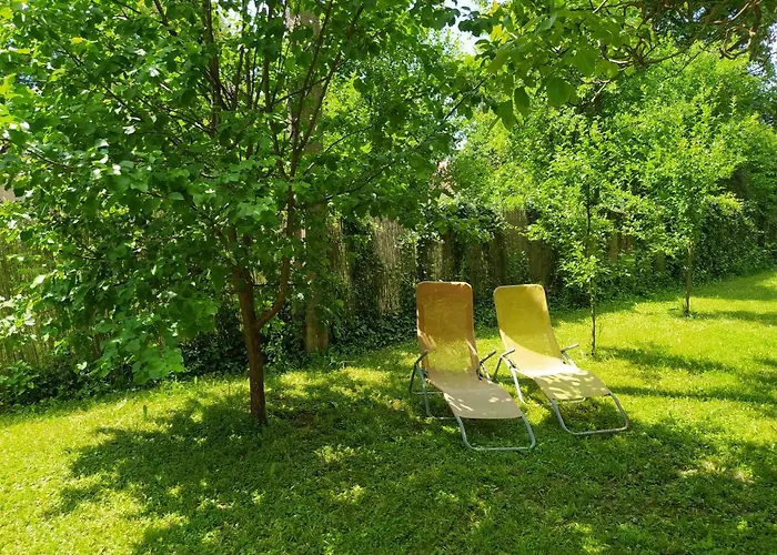 Twins House - Dorka